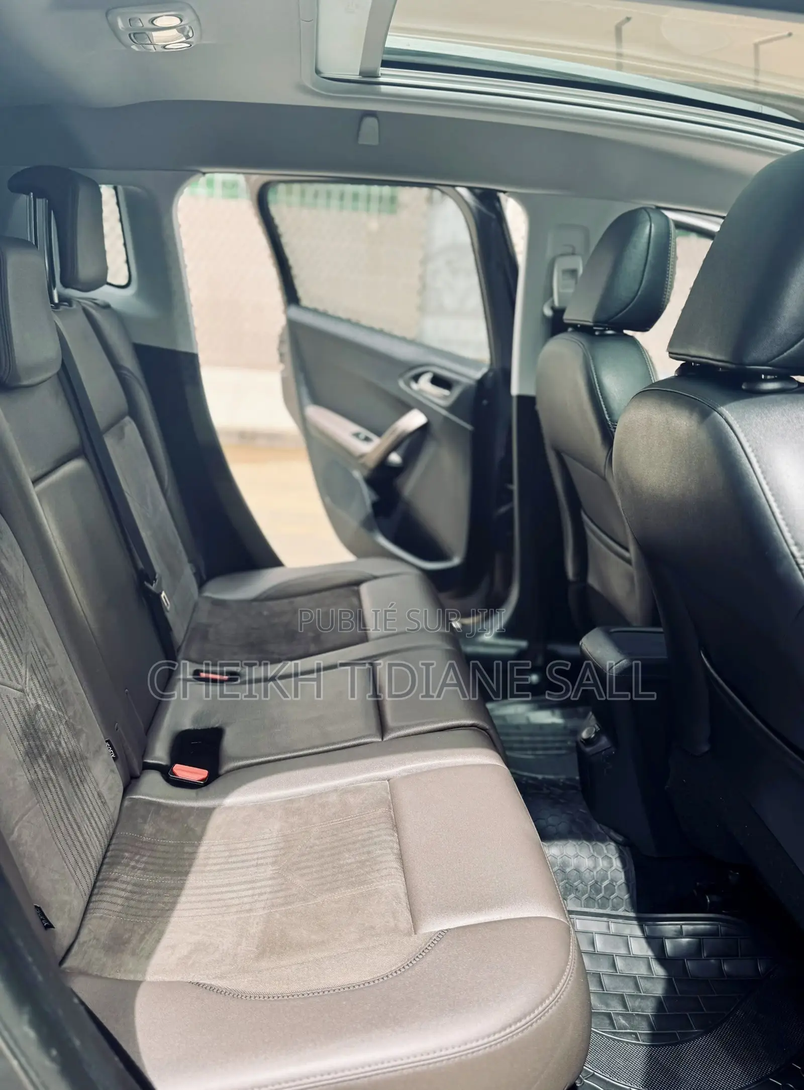 Peugeot 2008 2016 Gris