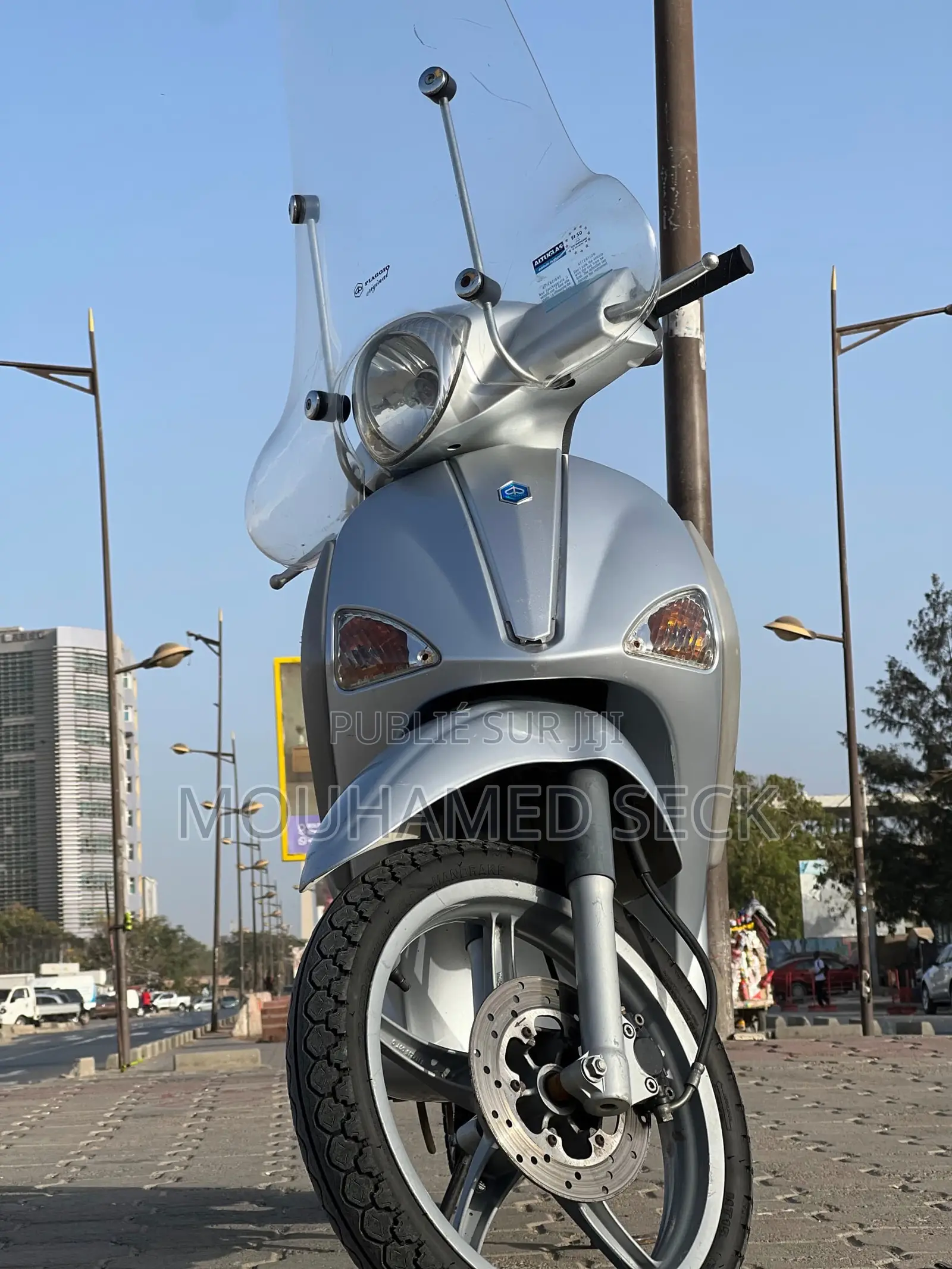 Nouveau Piaggio Trotinette 2015 Gris