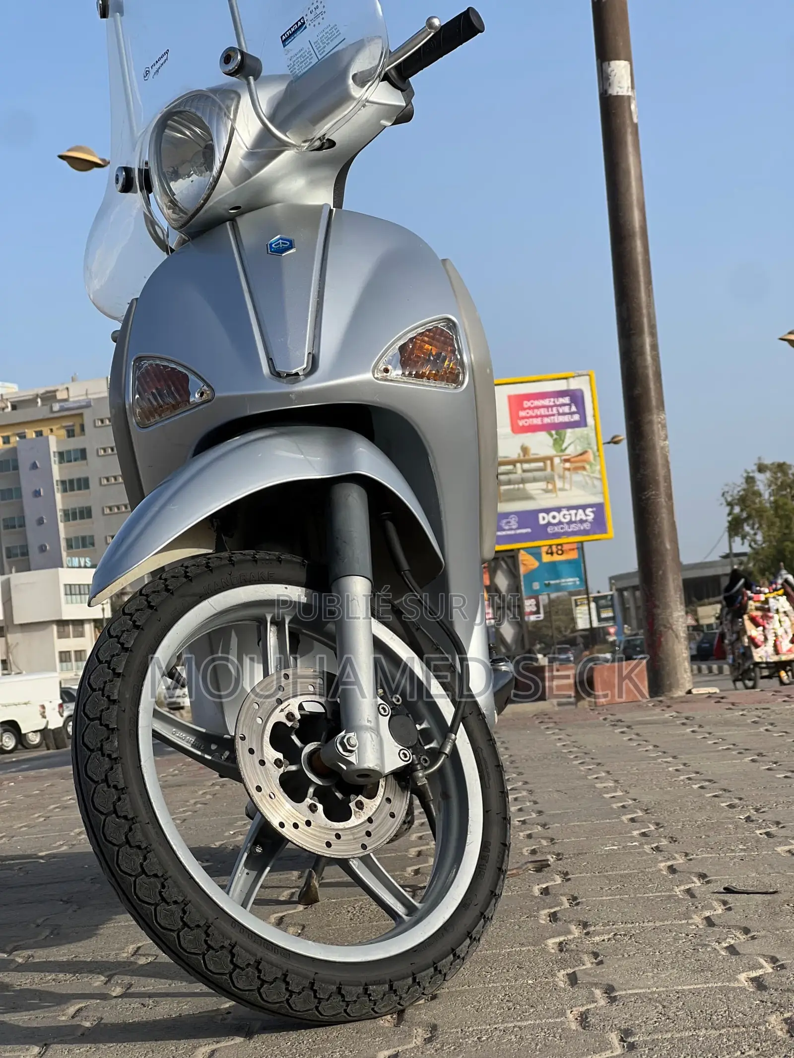 Nouveau Piaggio Trotinette 2015 Gris