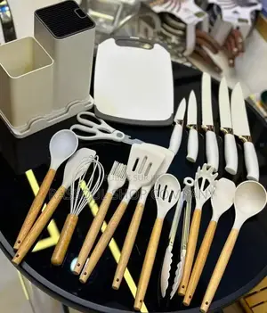 Ensemble Spatule 19 Pièces Avec Planche À Découper en Silicone