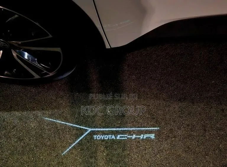 Toyota C-HR 2024 Blanc