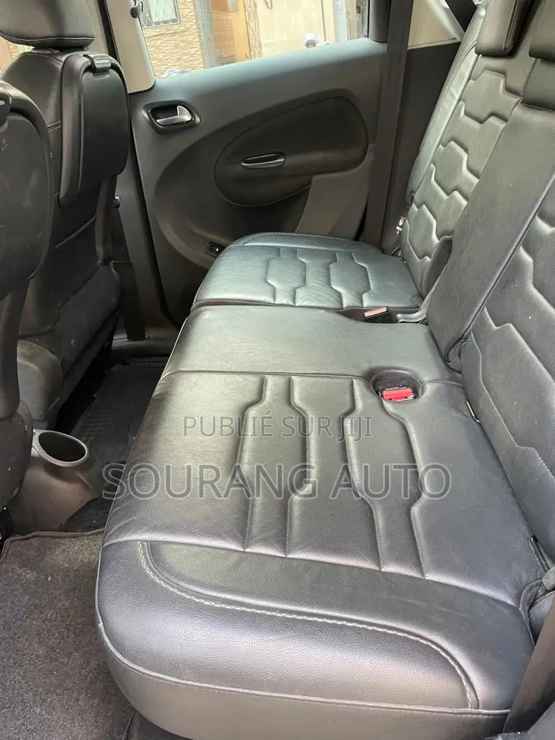 Citroen C3 1.0 Puretech FWD 2016 Rouge