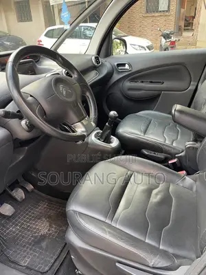 Citroen C3 1.0 Puretech FWD 2016 Rouge