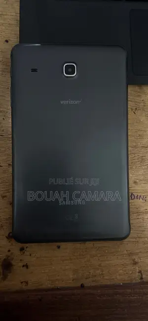 Samsung Galaxy Tab E 8.0 32 GB Autre