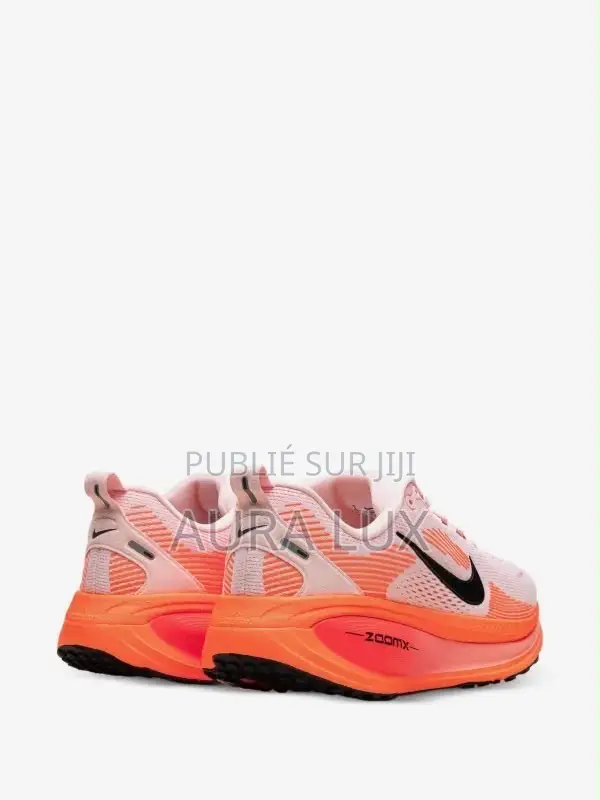 Disponible Original Nike Zoomx Pointure 40 À 45 
