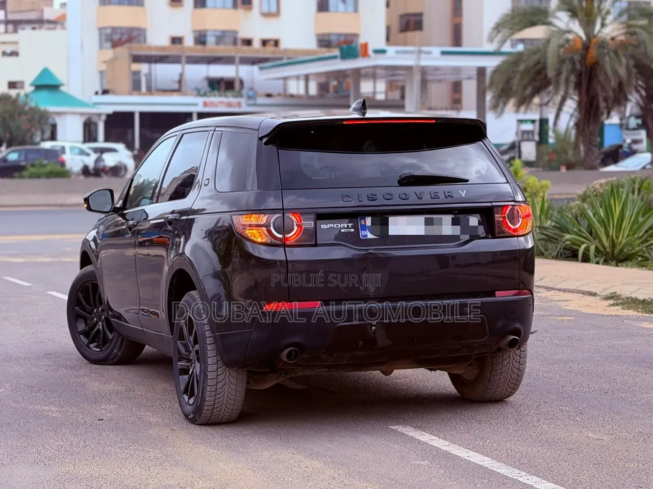 Land Rover Discovery 2017 Noir Mat