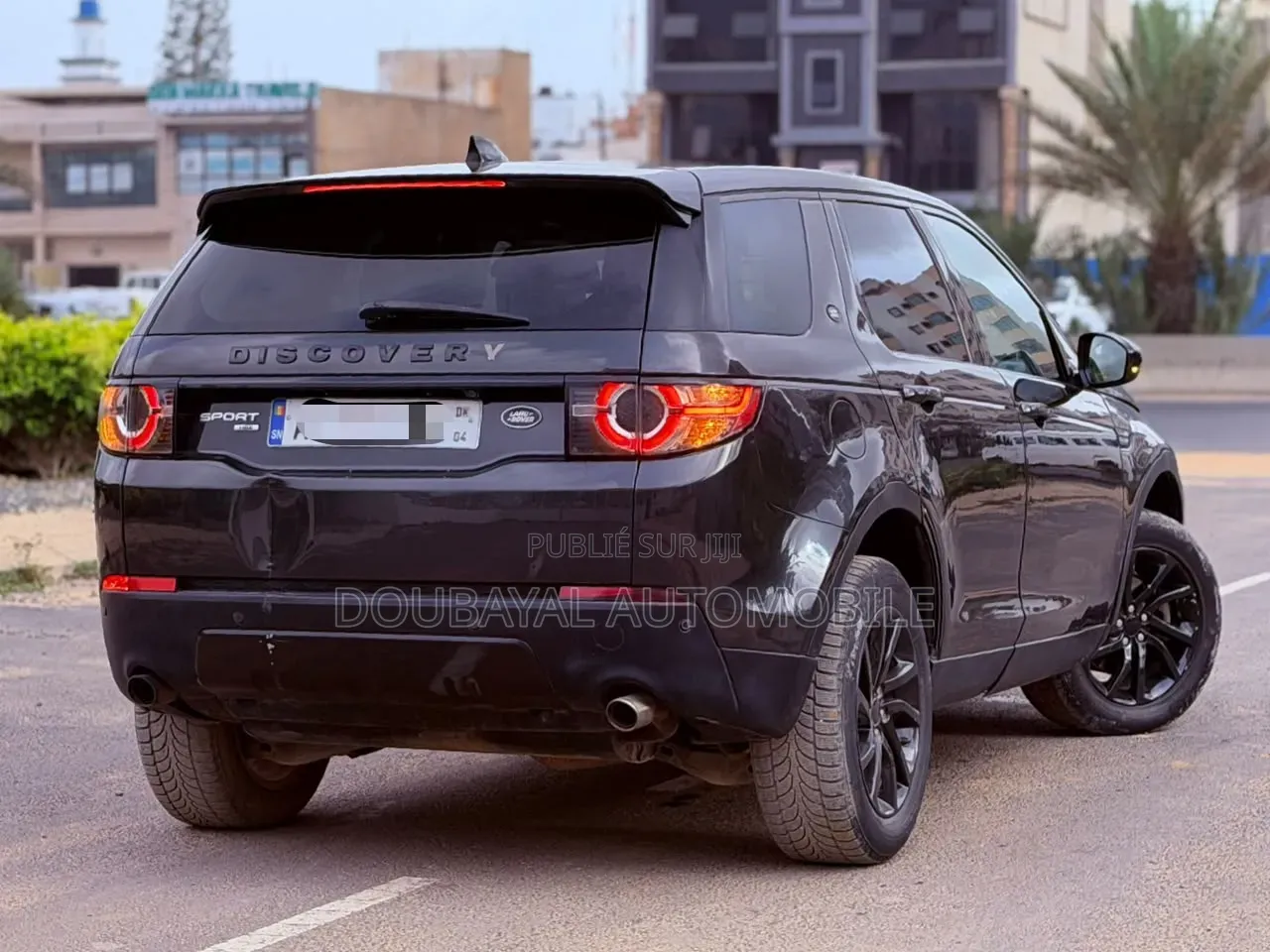 Land Rover Discovery 2017 Noir Mat