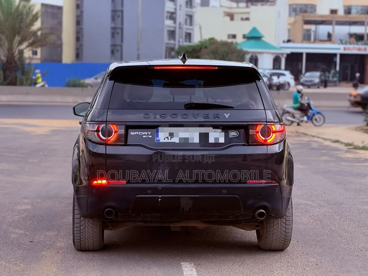 Land Rover Discovery 2017 Noir Mat