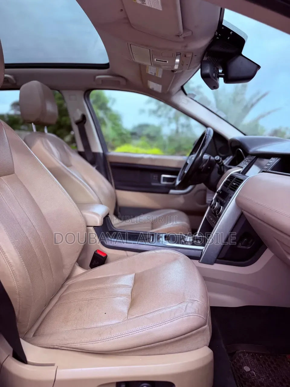 Land Rover Discovery 2017 Noir Mat