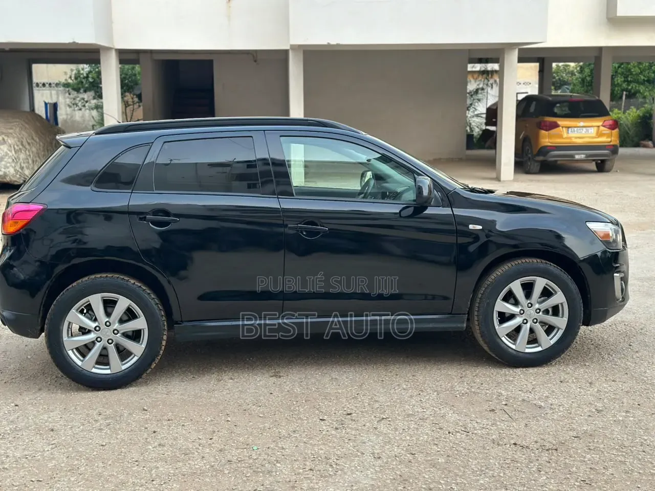 Mitsubishi RVR 2015 Noir