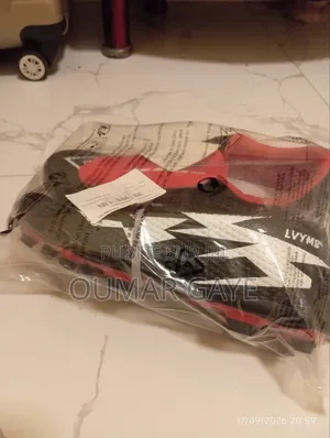 Chaussures Football Bon Prix