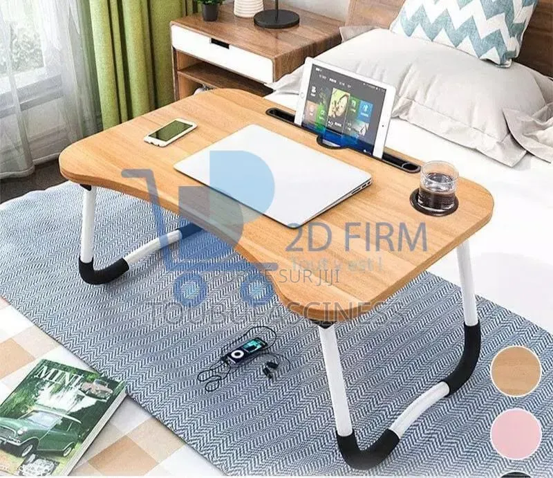 Table De Déjeuner