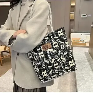 Sac Étudiante