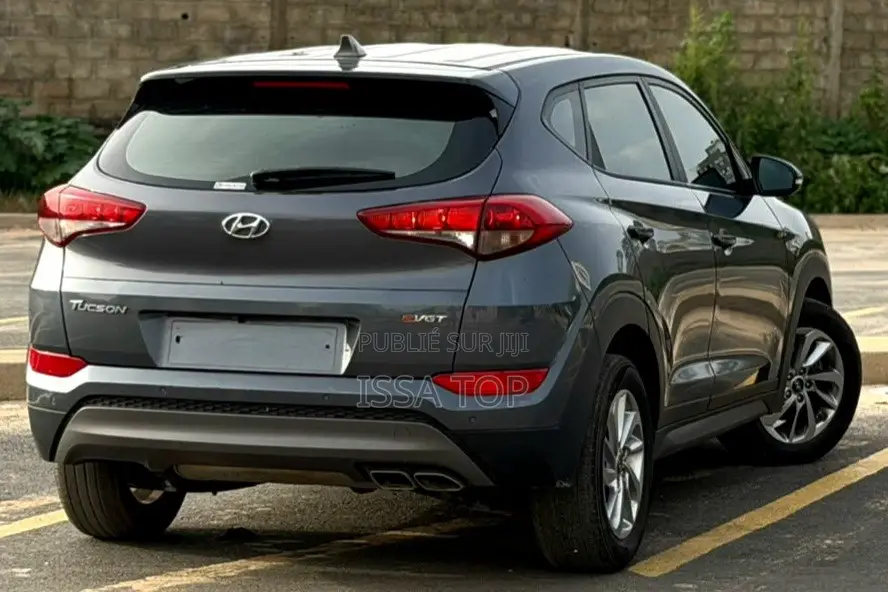 Hyundai Tucson 2017 Gris