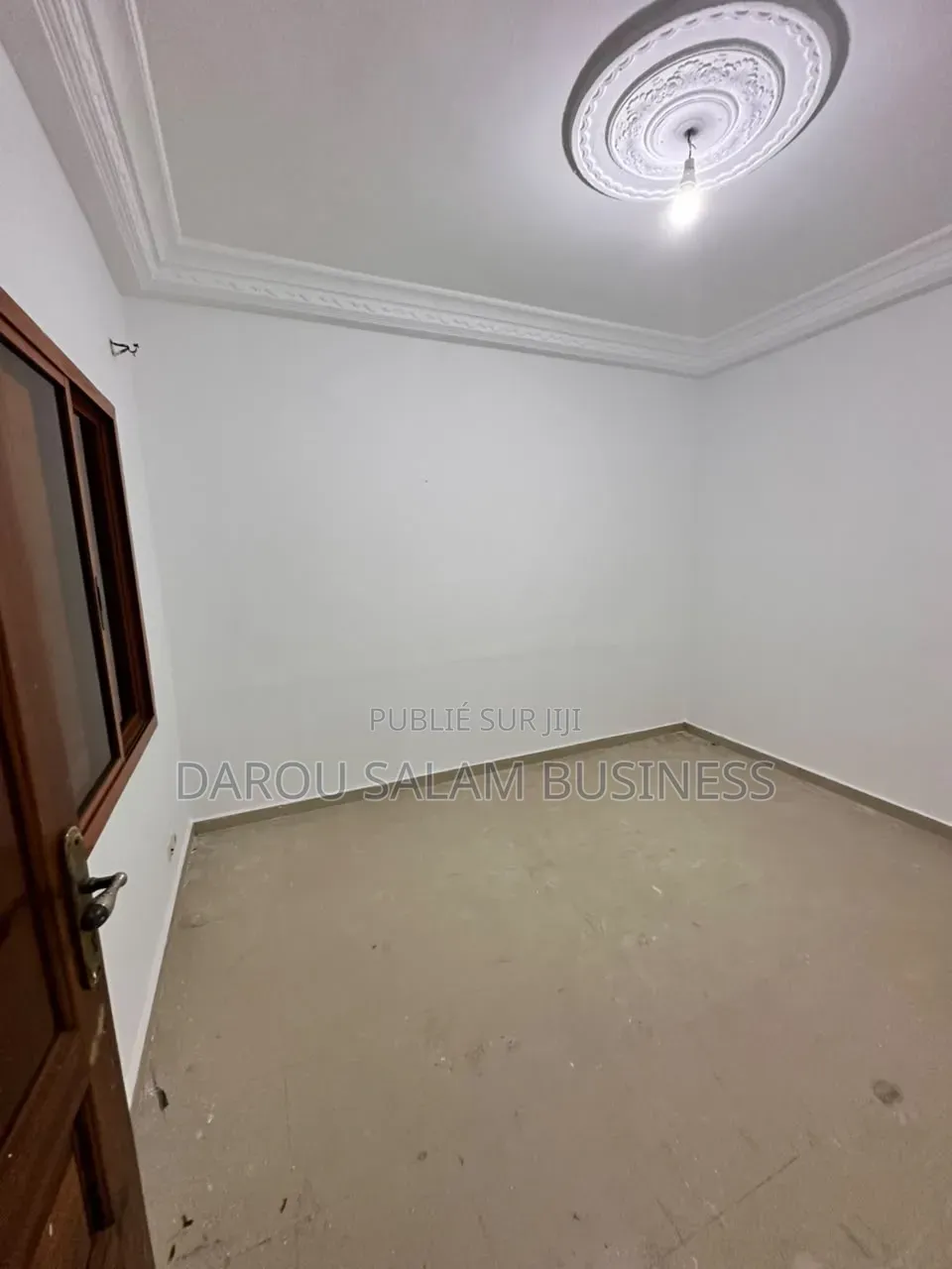 3chbre Appartement dans Ouest Foire, Yoff à Louer