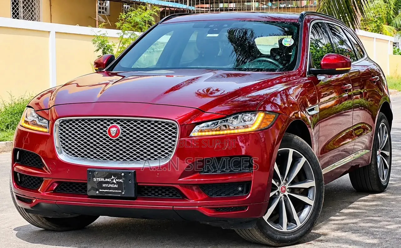 Jaguar F-Pace 2017 Rouge