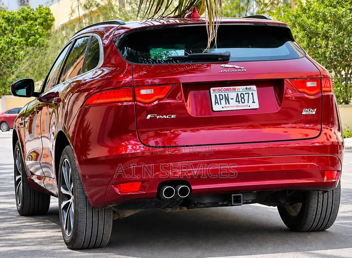 Jaguar F-Pace 2017 Rouge