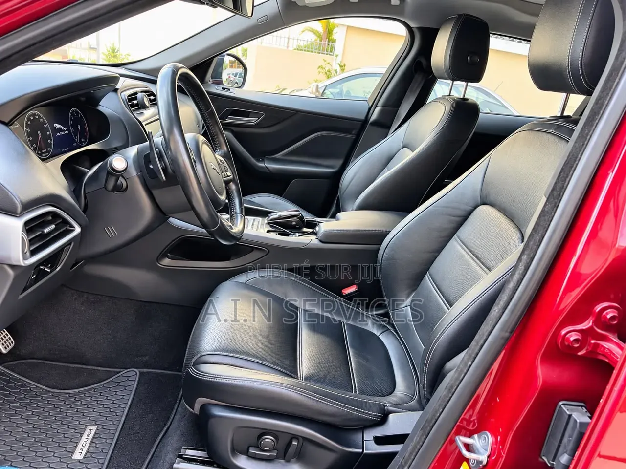 Jaguar F-Pace 2017 Rouge