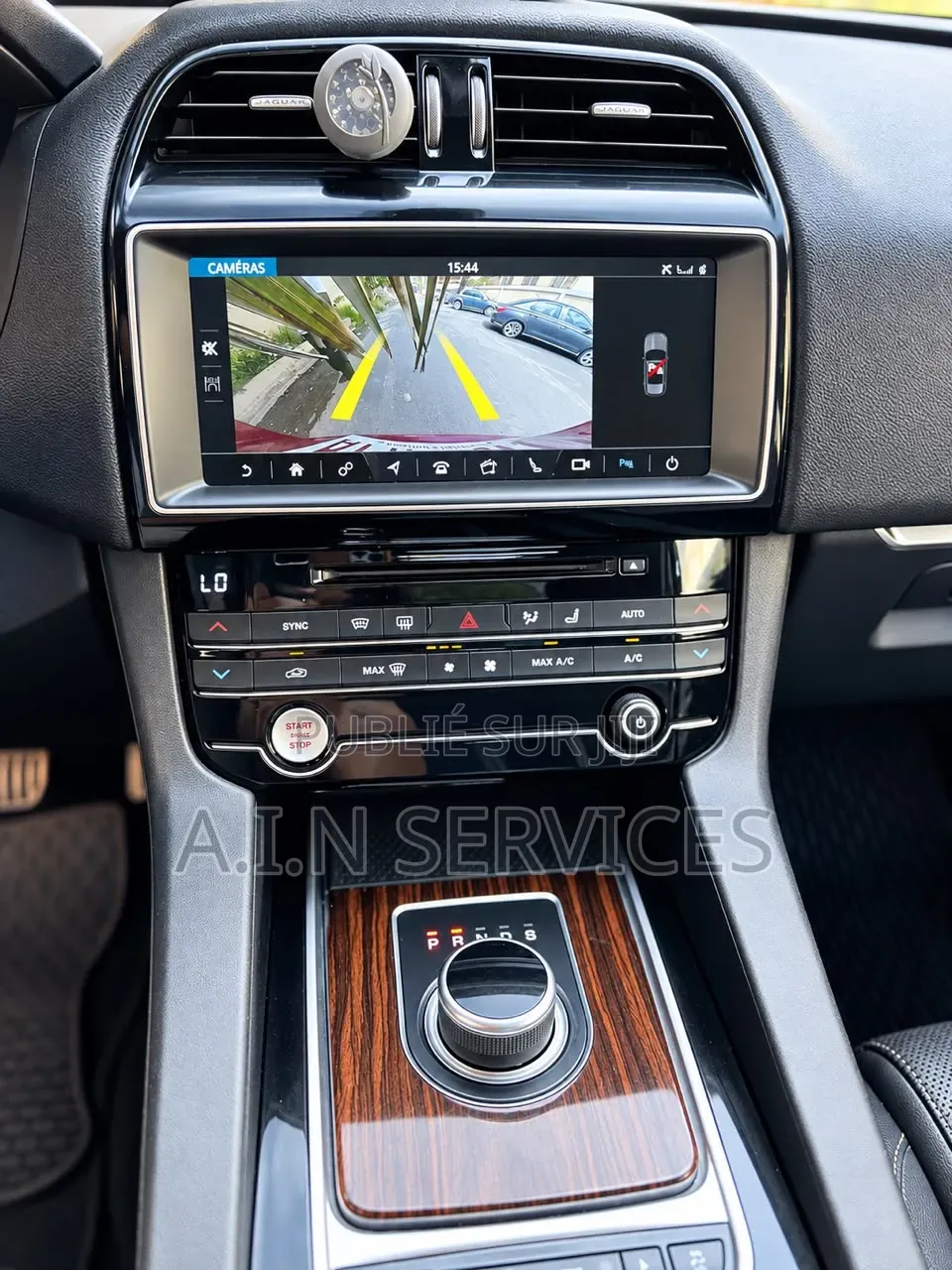 Jaguar F-Pace 2017 Rouge