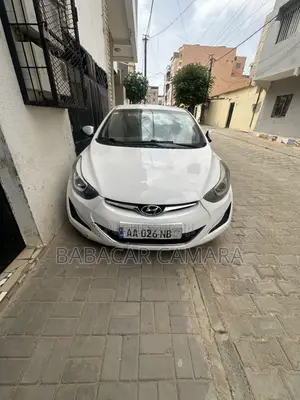 Hyundai Avante 2015 Blanc