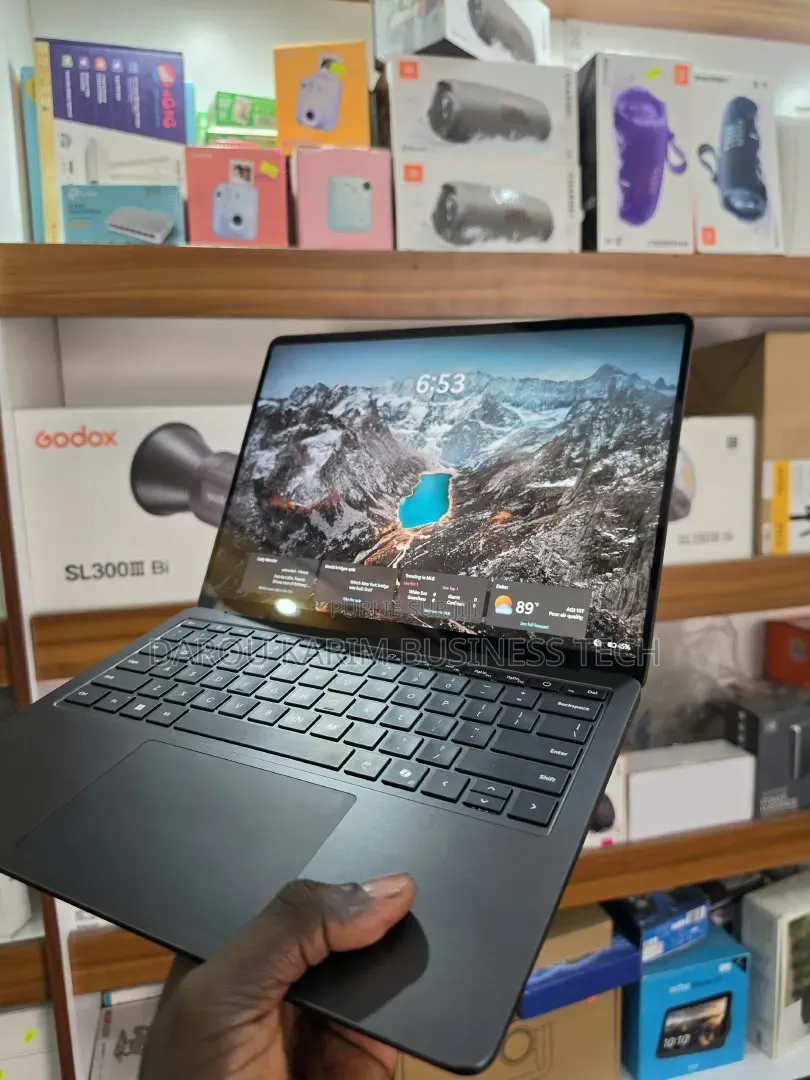 Nouveau Microsoft Surface Laptop 7 16GB Qualcomm Snapdragon X Elite SSD