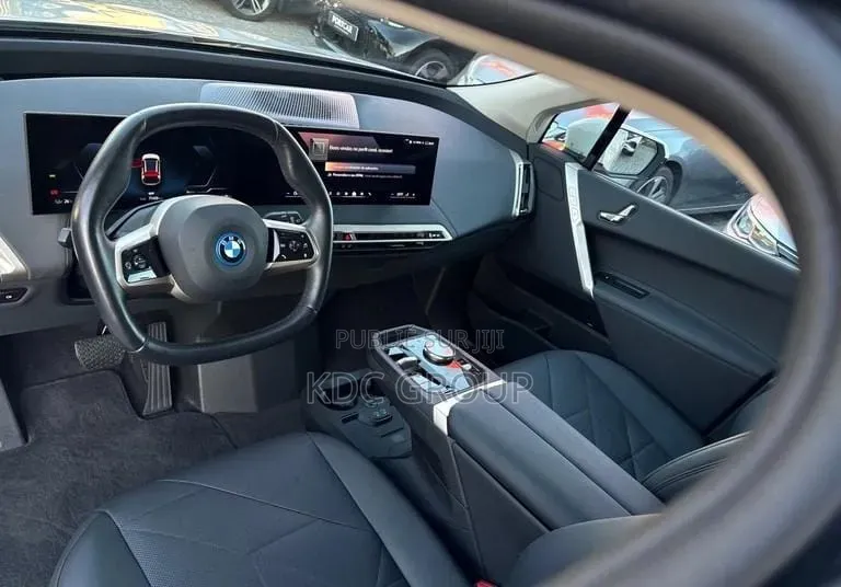 BMW iX 2023 Blanc