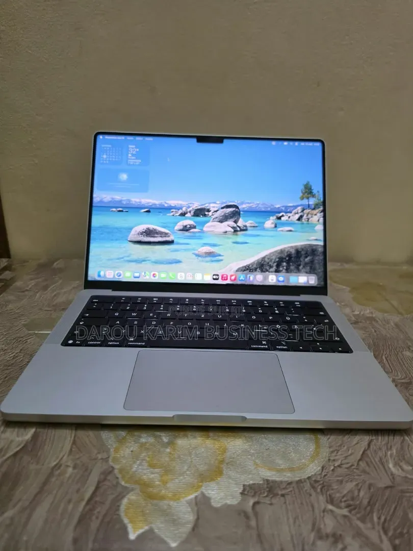 Nouveau Pomme MacBook Pro 2025 M5 16GB Apple M5 SSD 512GB