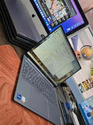 Nouveau Lenovo ThinkBook 15 16GB Intel Core i7 SSD 512GB