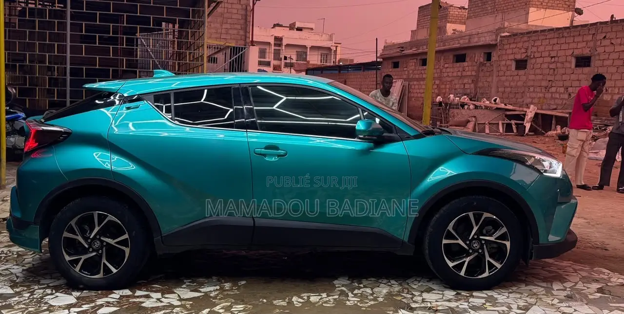 Toyota C-HR 2018 Vert