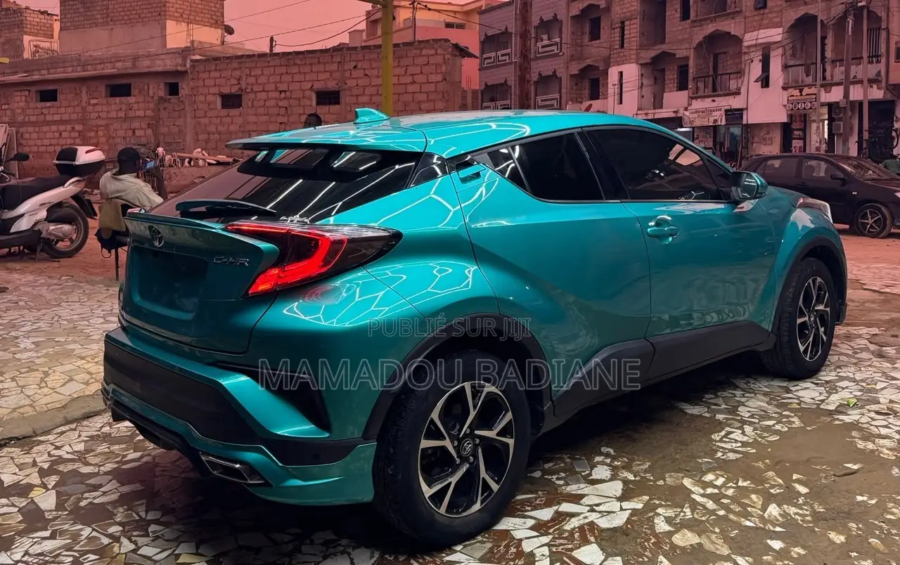 Toyota C-HR 2018 Vert
