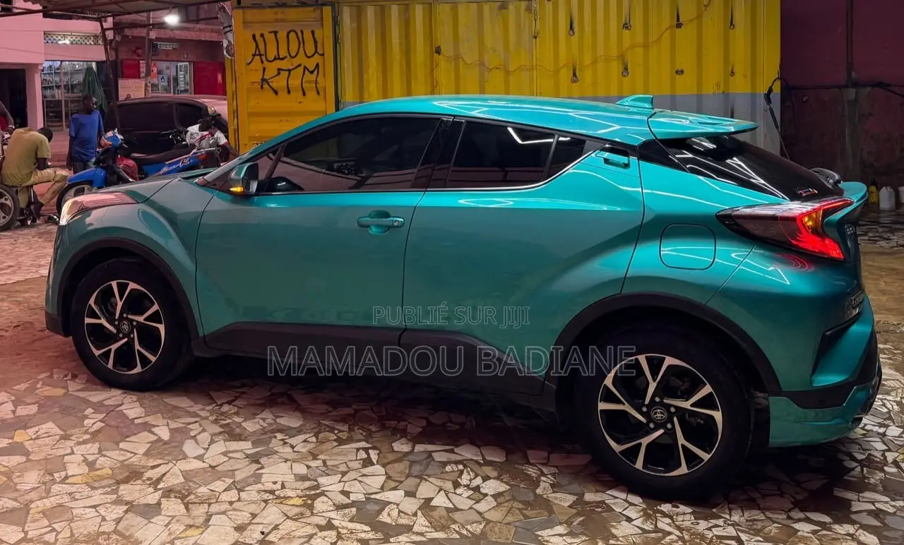 Toyota C-HR 2018 Vert