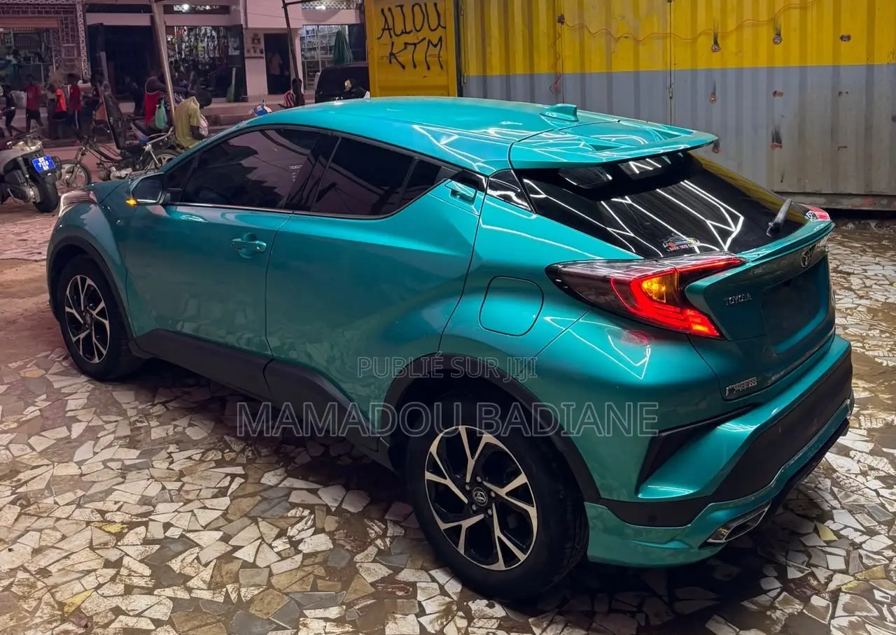 Toyota C-HR 2018 Vert