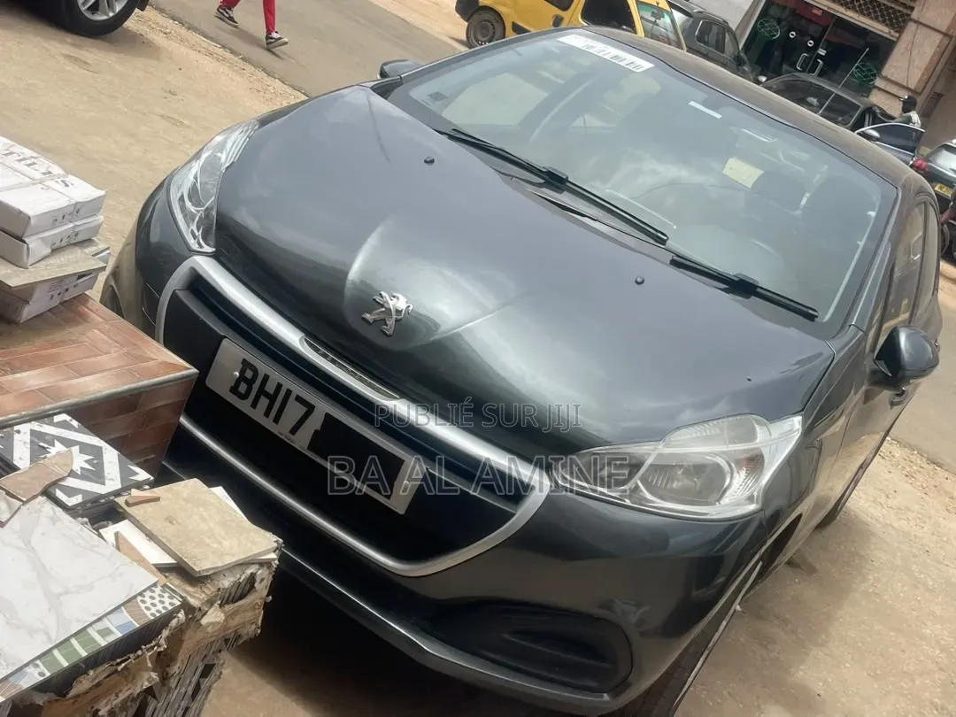 Peugeot 208 2017 Gris