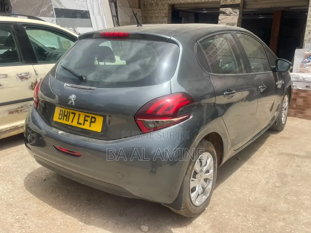 Peugeot 208 2017 Gris