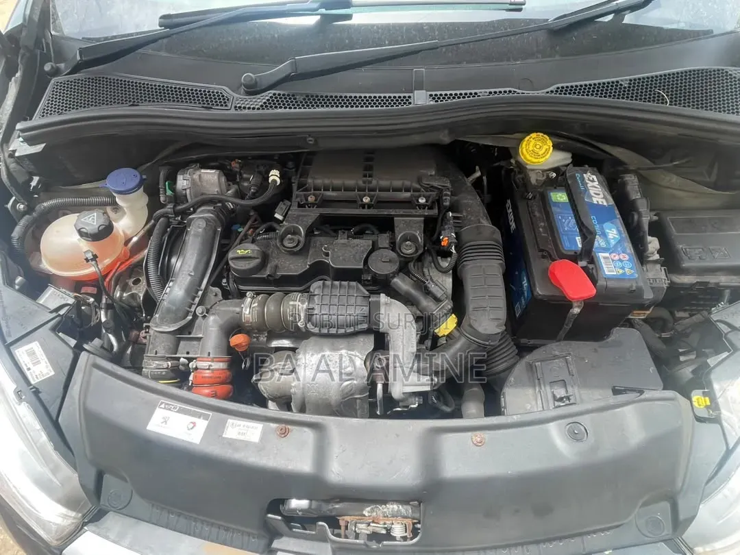 Peugeot 208 2017 Gris