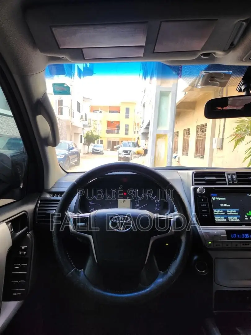 Toyota Land Cruiser Prado 2021 Noir