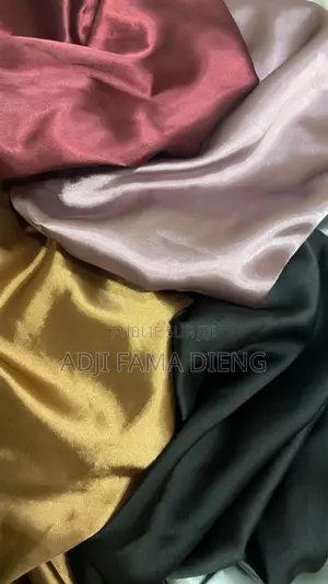 Bonnet en Satin Personnalisable