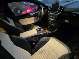 Mercedes-Benz GLE-Class 2016 Blanc