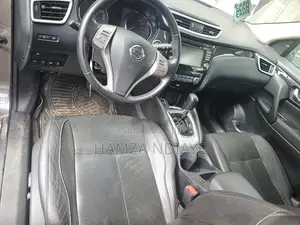 Nissan Qashqai 2015 Gris