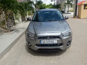 Mitsubishi RVR 2015 Gris