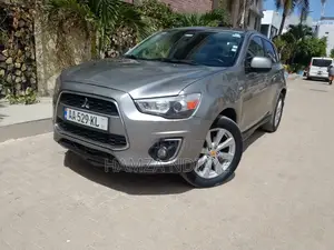 Mitsubishi RVR 2015 Gris