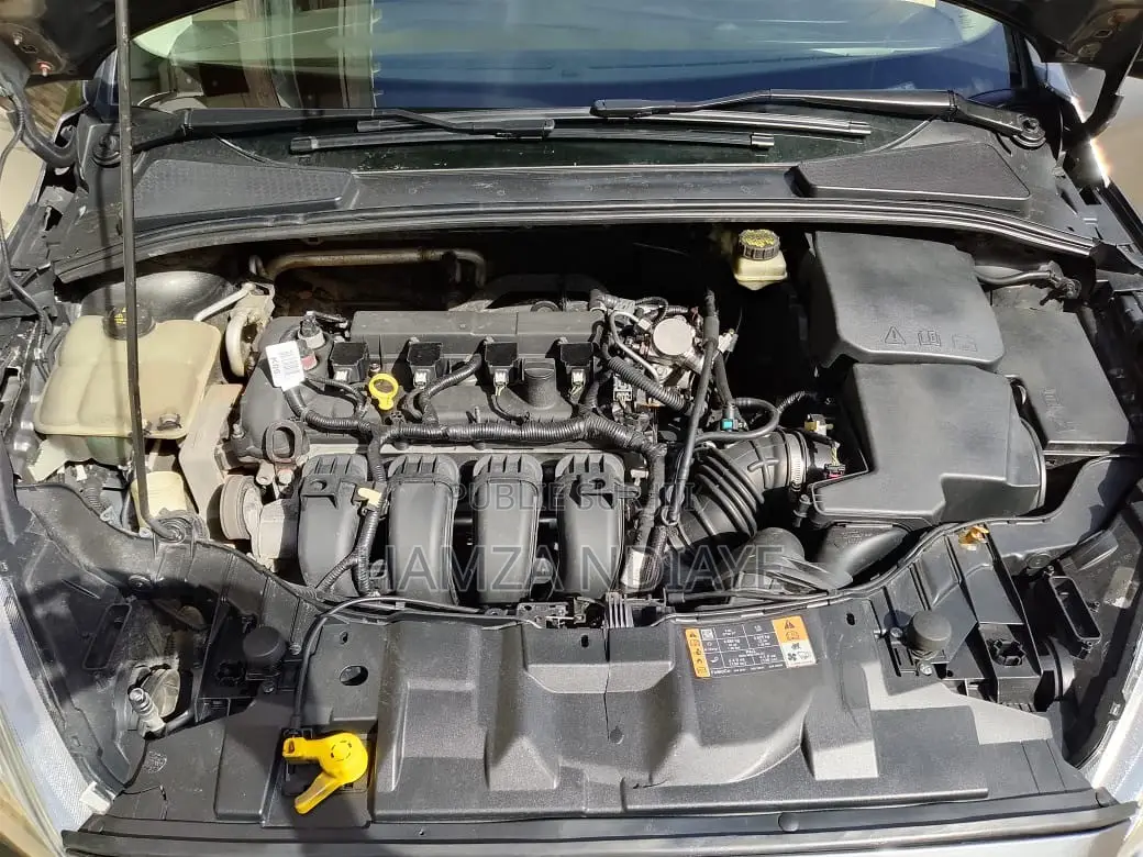 Ford Focus 2018 Gris