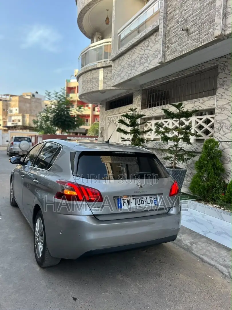 Peugeot 308 2018 Gris