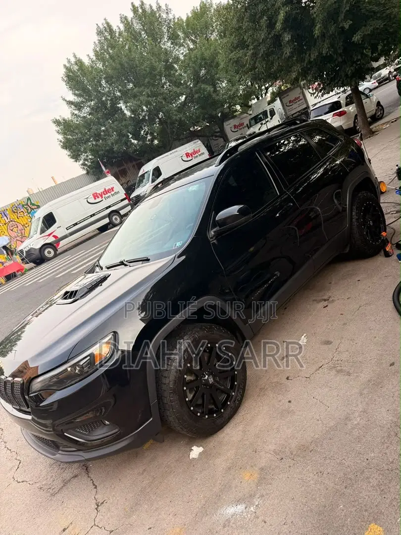 Jeep Cherokee 2019 Noir