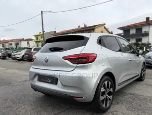 Renault Clio 2022 Gris