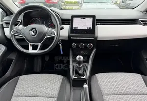 Renault Clio 2022 Gris