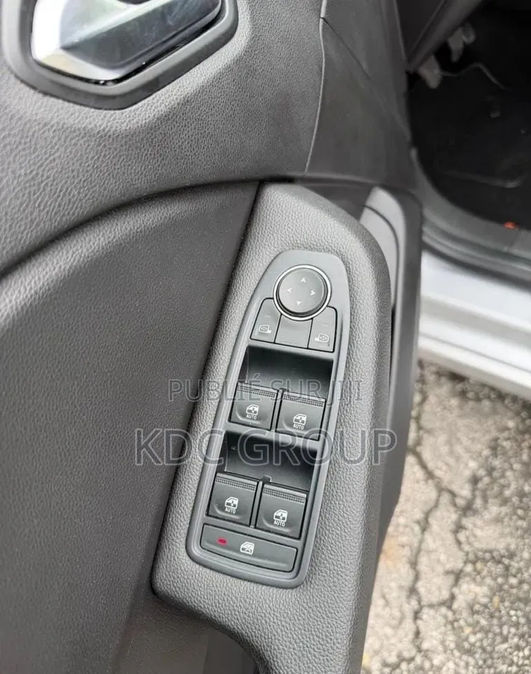 Renault Clio 2022 Gris