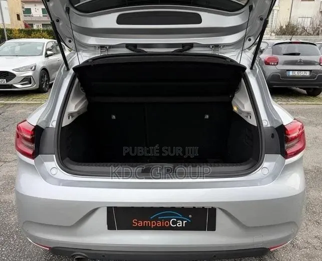 Renault Clio 2022 Gris