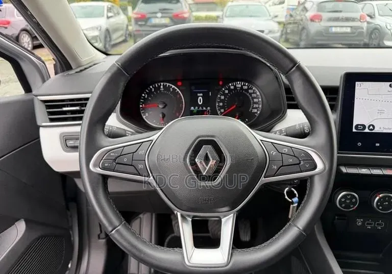 Renault Clio 2022 Gris
