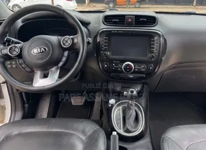 Kia Âme 2017 Blanc